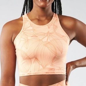 BuffBunny aurora crop top - citrus peach